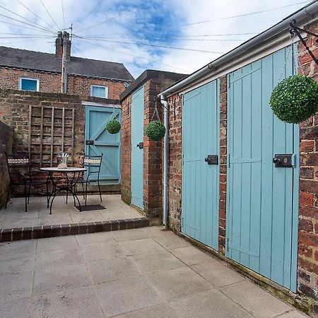 "Falcon'S Nest Retreat" York Exterior foto